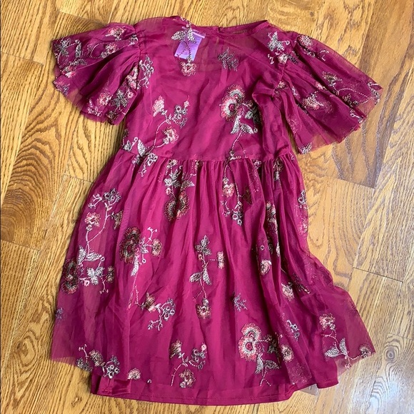 Blueberi Boulevard Other - Floral embroidered dress